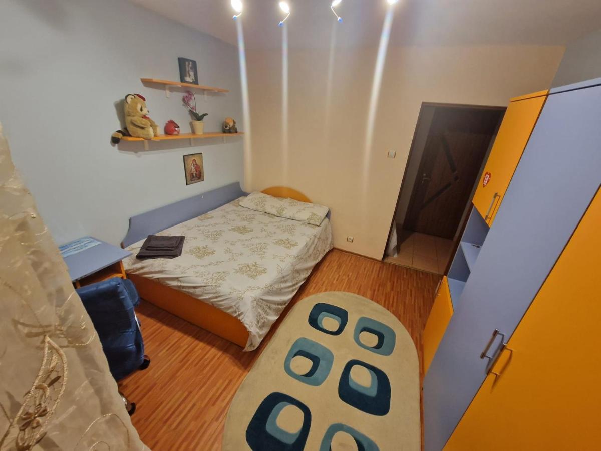 Apartament Victoria Apartment Targu Jiu Ngoại thất bức ảnh